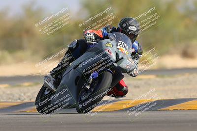 media/Nov-05-2022-SoCal Trackdays (Sat) [[f8d9b725ab]]/Turn 2 (1120am)/